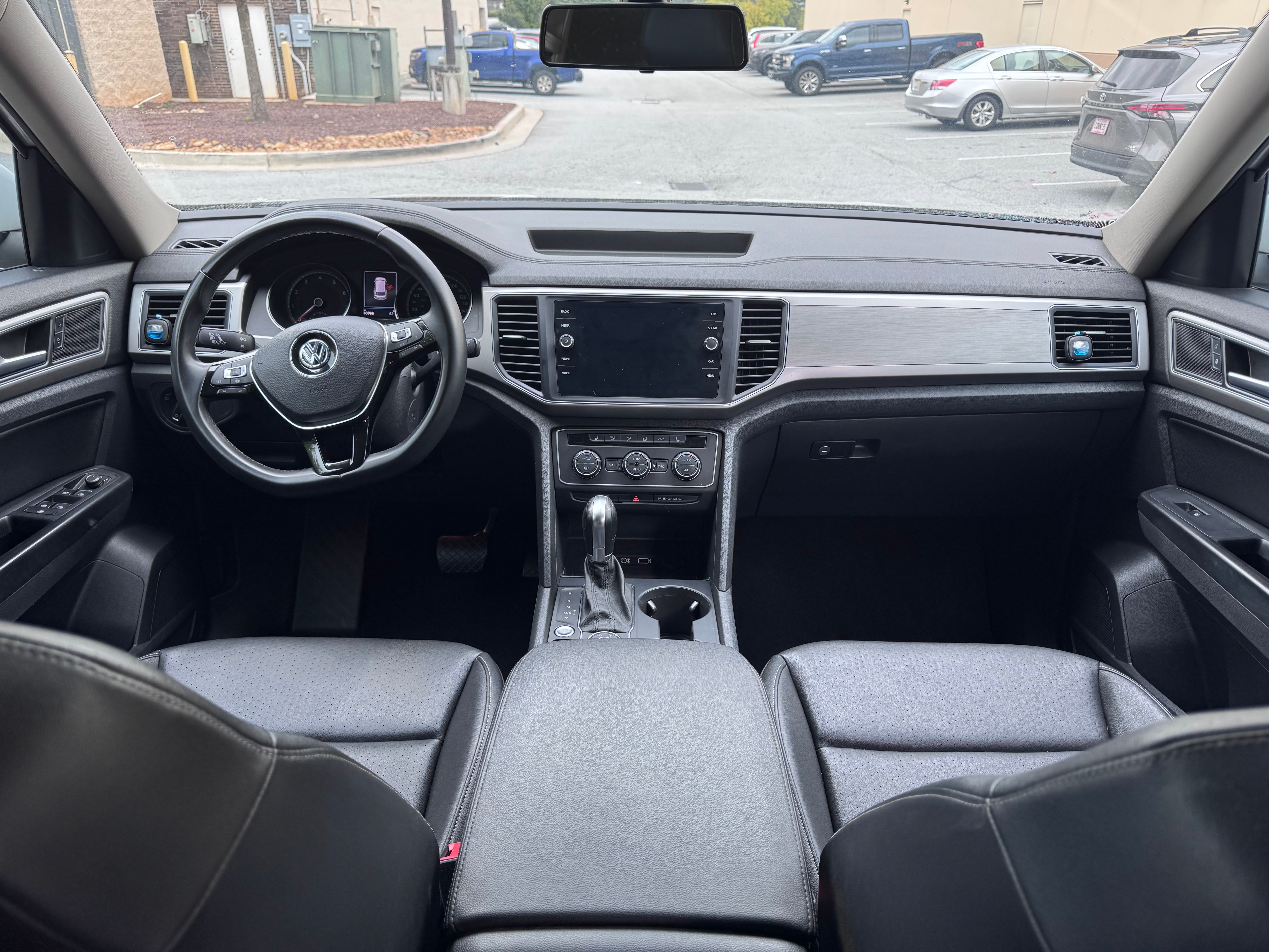 2019 Volkswagen Atlas view 5